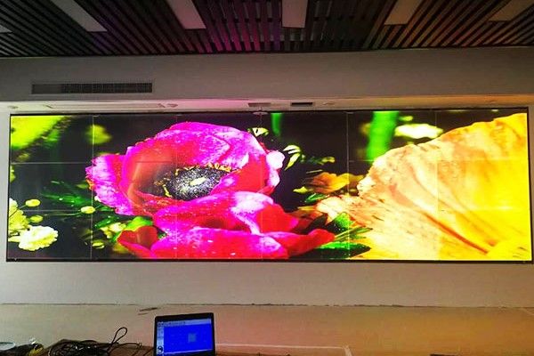 選擇無(wú)縫拼接屏該從哪些方面考慮？