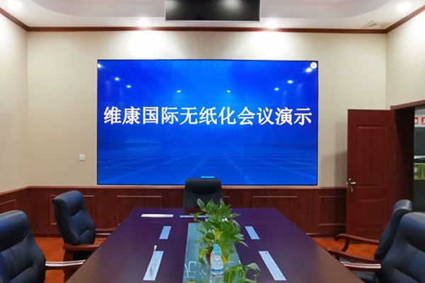 商場使用無縫拼接屏好還是LED全彩屏好？