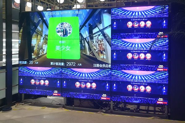 為什么55寸拼接屏更受到客戶歡迎？