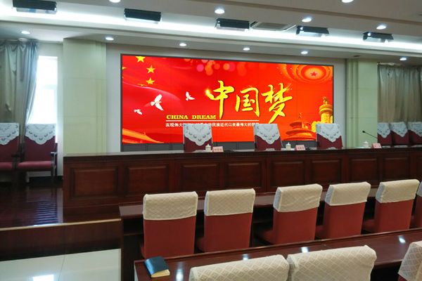 無縫拼接屏的使用壽命一般是多長時間？