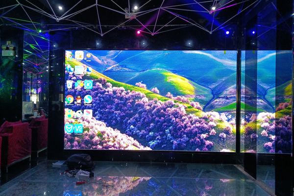 室內(nèi)LED顯示屏一般應用在什么行業(yè)？