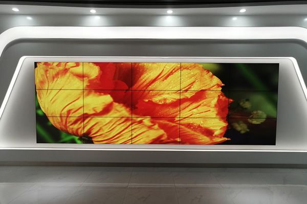 液晶拼接屏在企業(yè)展廳應(yīng)用的優(yōu)勢(shì)