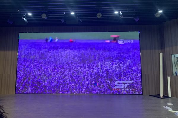 會(huì)議大屏有哪些，會(huì)議室選擇哪種顯示大屏比較好？