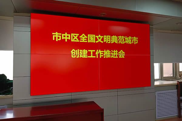拼接屏價格多少錢由哪些參數(shù)決定？