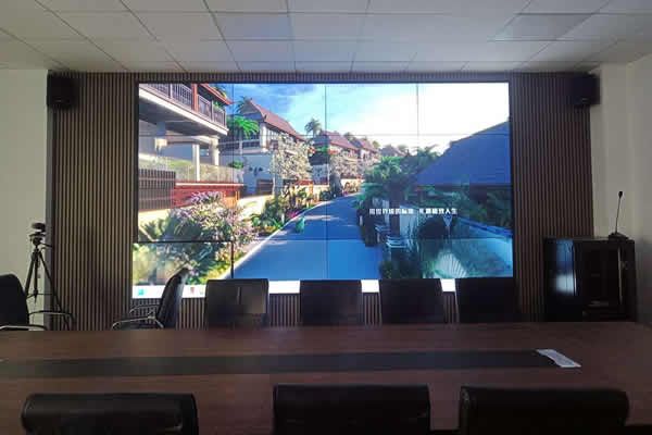 了解液晶拼接屏和LED顯示屏的區(qū)別，選擇顯示大屏不再糾結(jié)