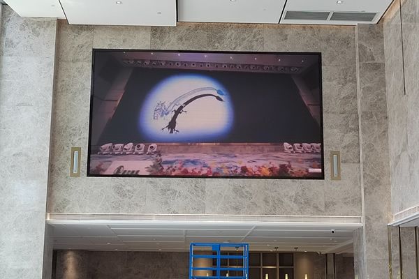 COB小間距LED顯示屏哪家好，要怎么選擇？