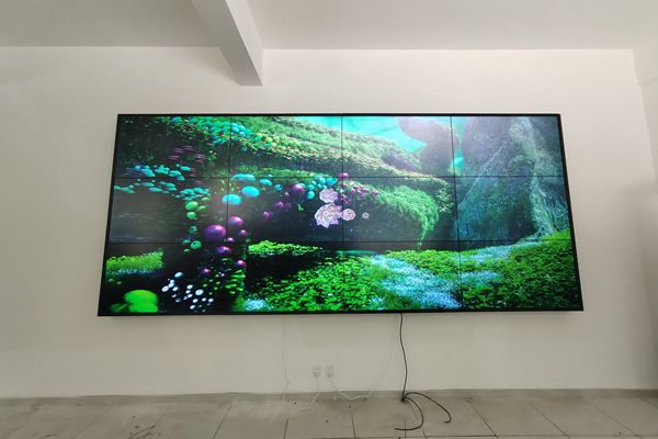 監(jiān)控拼接屏怎么設(shè)置分屏顯示的？