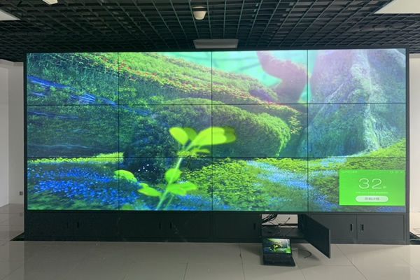 液晶拼接屏是定制產(chǎn)品的嗎，定制方案如何設(shè)計？