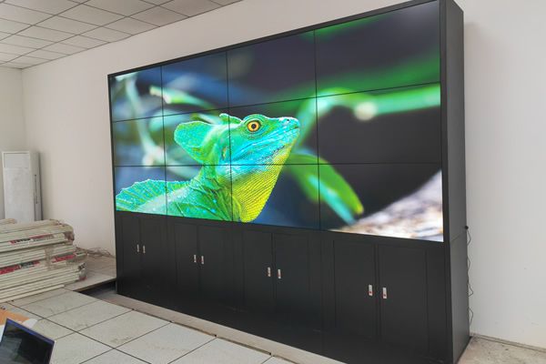 拼接屏是怎么做到4K、6K、8K…顯示的？大分辨顯示解決方案