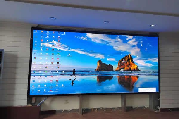 學校大廳用什么大屏好，要怎么選擇？