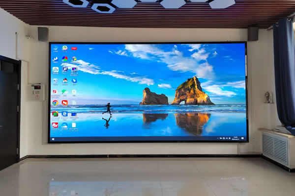 會議室裝LED顯示屏要做多大多寬合適？